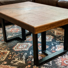 Straight cut, Coffee Table with black metal legs